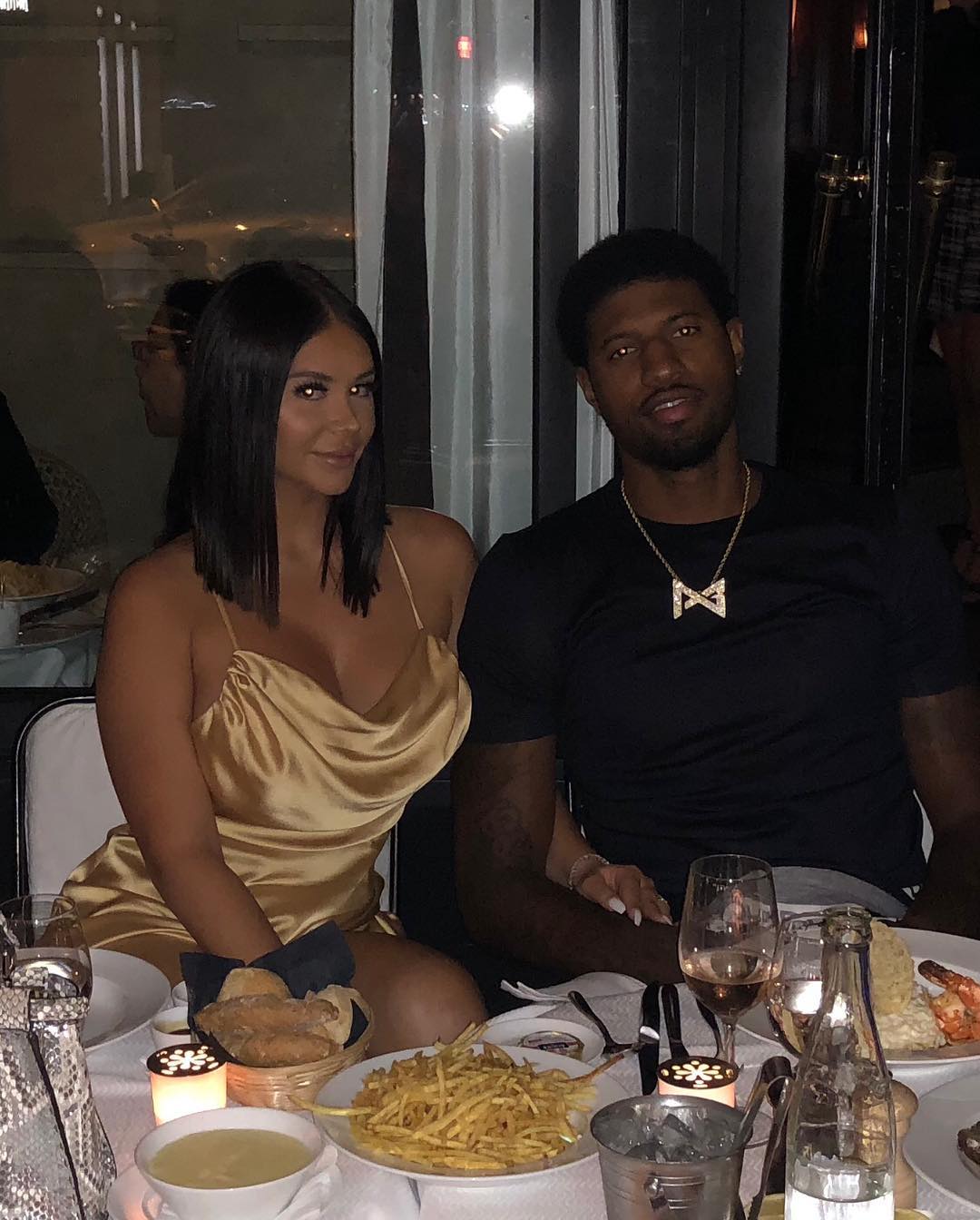 洪都拉斯无缘世界杯，教练泪洒发布会：我们就因一个球被淘汰（洪都拉斯无缘世界杯 主帅发布会落泪：败在一球之差）