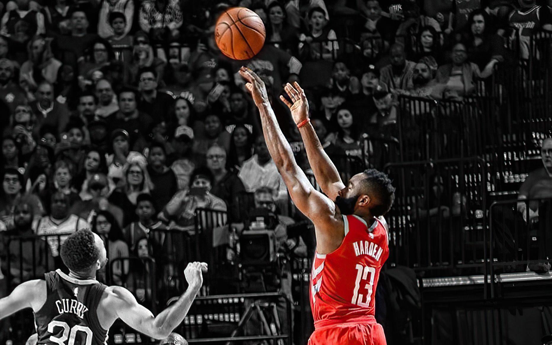 利物浦利用边路冲击打穿对手（利物浦两翼突击撕裂对手防线）