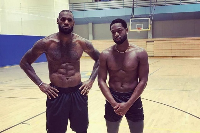 库里兄弟同队！勇士将重新签约塞斯-库里至赛季结束 此前曾裁掉他（勇士续签塞斯·库里至赛季末，库里兄弟再度同队，此前曾将其裁掉）