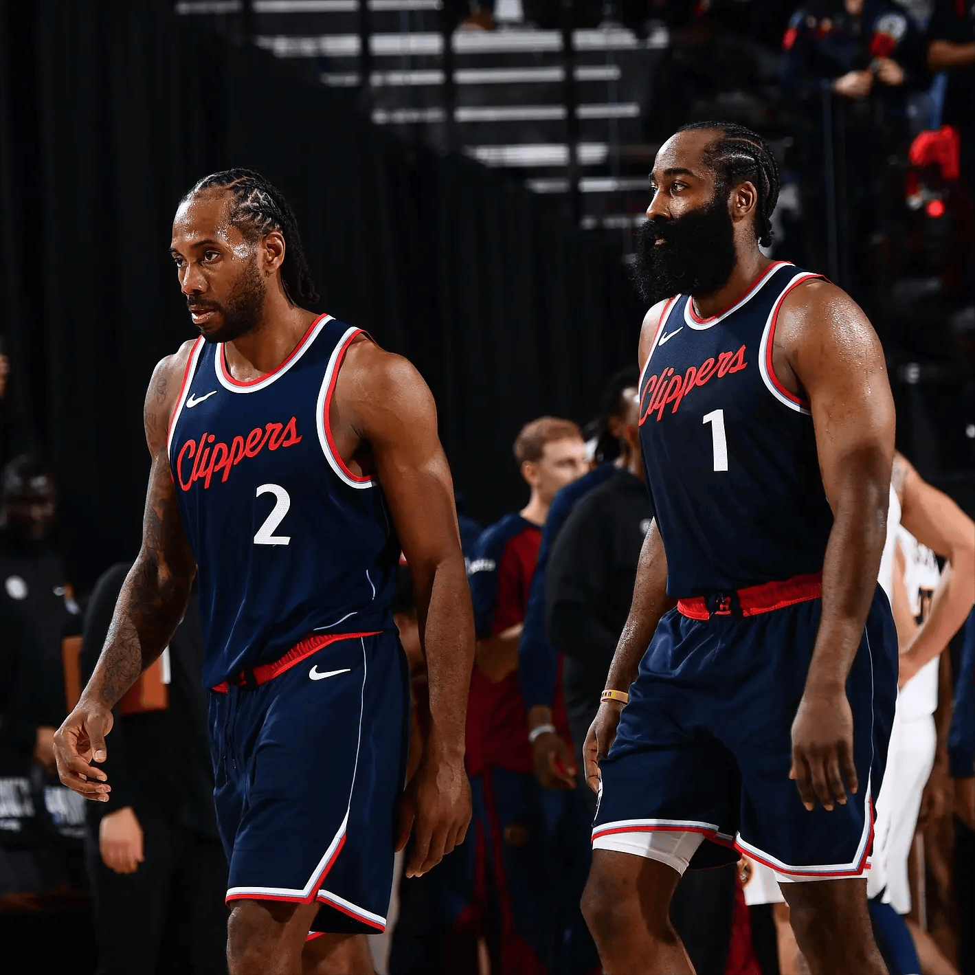 马竞vs圣吉罗斯联合：阿尔瓦雷斯搭档格列兹曼，小西蒙尼出战（格列兹曼携手阿尔瓦雷斯，马竞迎战圣吉罗斯联合，小西蒙尼出战）