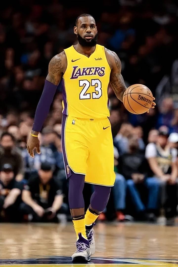 塞尔塔主帅称阿隆索是皇马最佳教练人选（塞尔塔主帅：阿隆索是皇马帅位最佳人选）